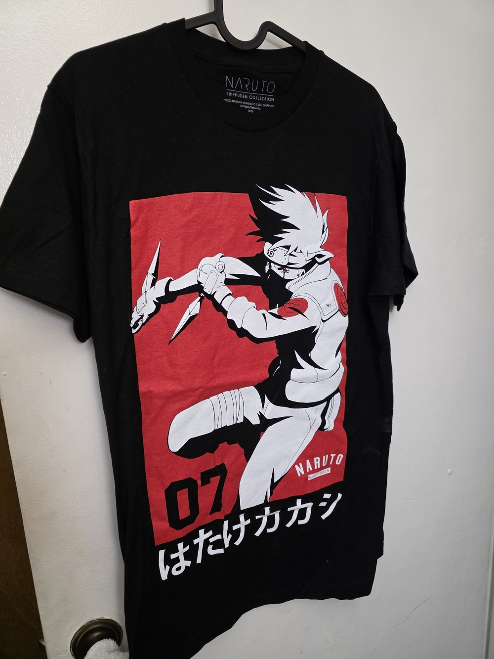 Naruto Shippuden Kakashi Graphic Tee - Black/Red